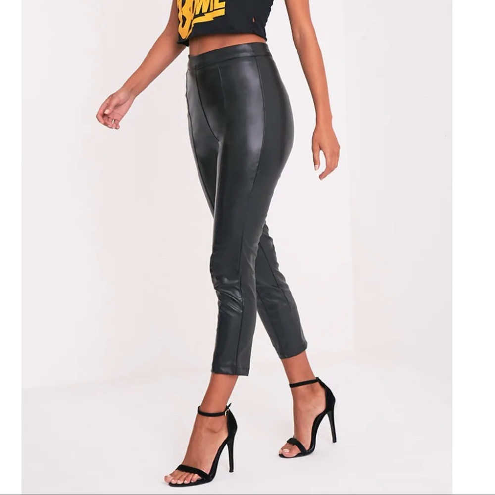 Pretty Little Thing Cropped Faux Leather Trousers